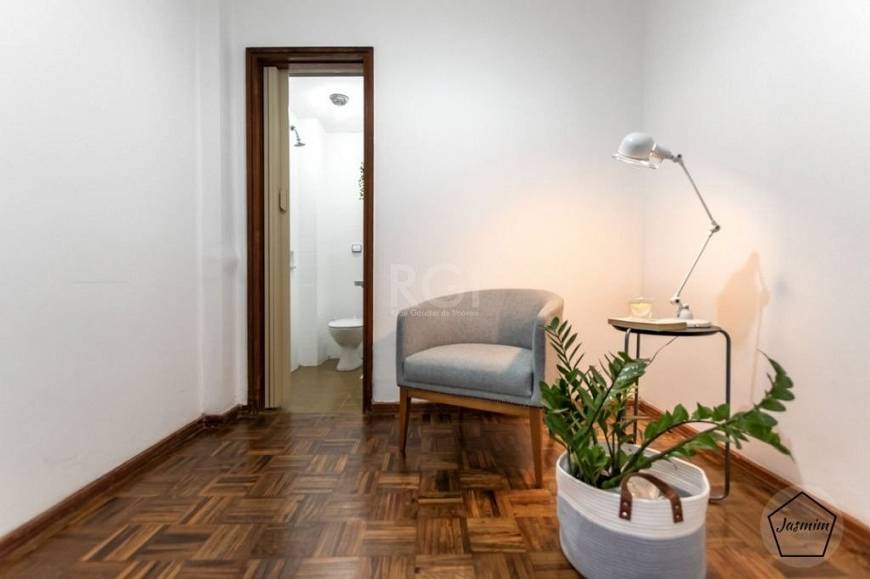 Foto 4 de Apartamento com 3 Quartos à venda, 108m² em Petrópolis, Porto Alegre