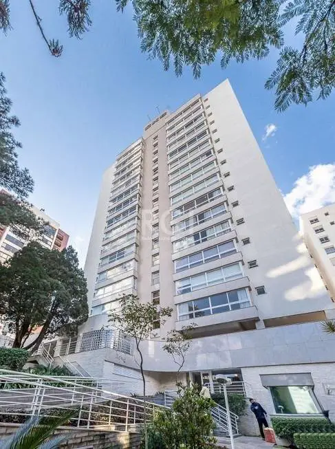 Foto 1 de Apartamento com 3 Quartos à venda, 112m² em Petrópolis, Porto Alegre
