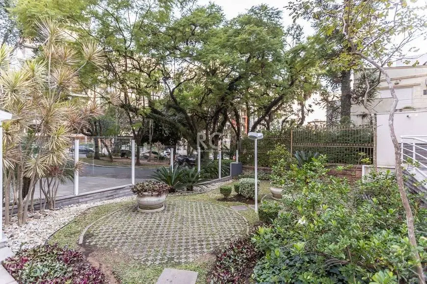 Foto 4 de Apartamento com 3 Quartos à venda, 112m² em Petrópolis, Porto Alegre