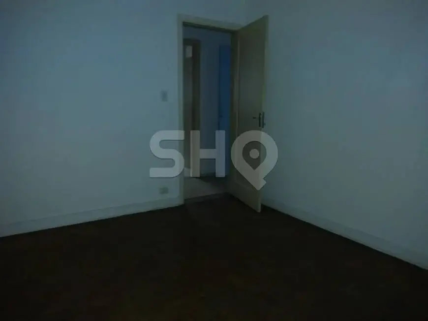 Foto 5 de Apartamento com 3 Quartos para alugar, 130m² em Pinheiros, São Paulo