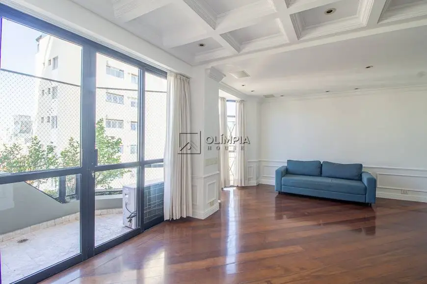 Foto 3 de Apartamento com 3 Quartos para alugar, 132m² em Pinheiros, São Paulo