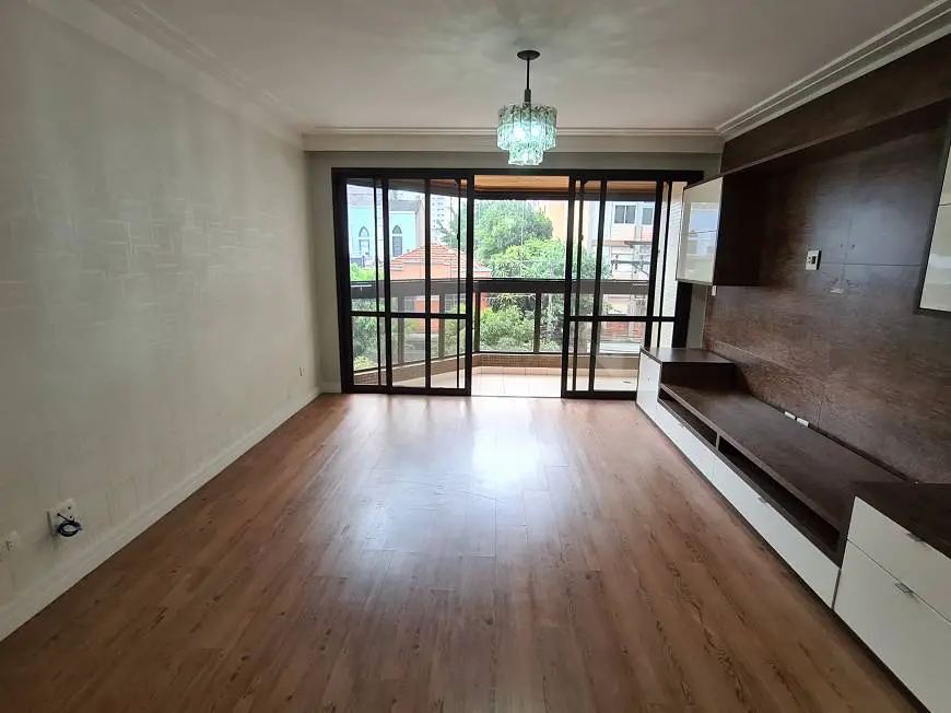 Foto 1 de Apartamento com 3 Quartos para venda ou aluguel, 136m² em Pinheiros, São Paulo