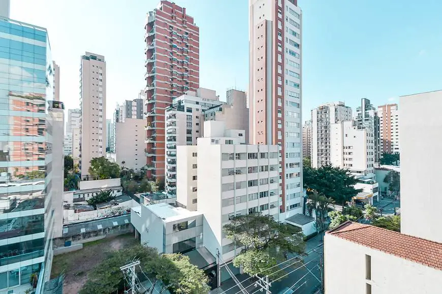 Foto 5 de Apartamento com 3 Quartos para alugar, 138m² em Pinheiros, São Paulo