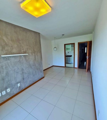 Foto 2 de Apartamento com 3 Quartos à venda, 89m² em Pitangueiras, Lauro de Freitas