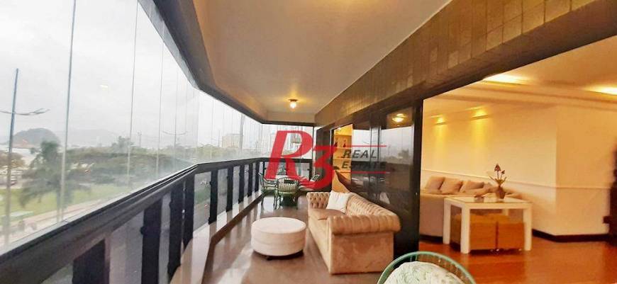 Foto 1 de Apartamento com 3 Quartos para venda ou aluguel, 252m² em Pompeia, Santos