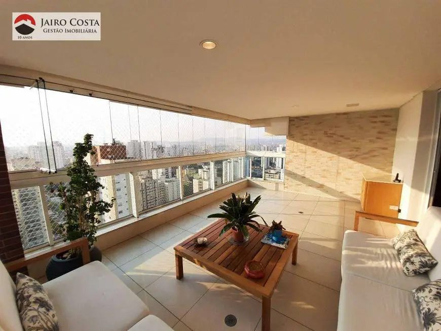 Foto 3 de Apartamento com 3 Quartos à venda, 220m² em Pompeia, São Paulo