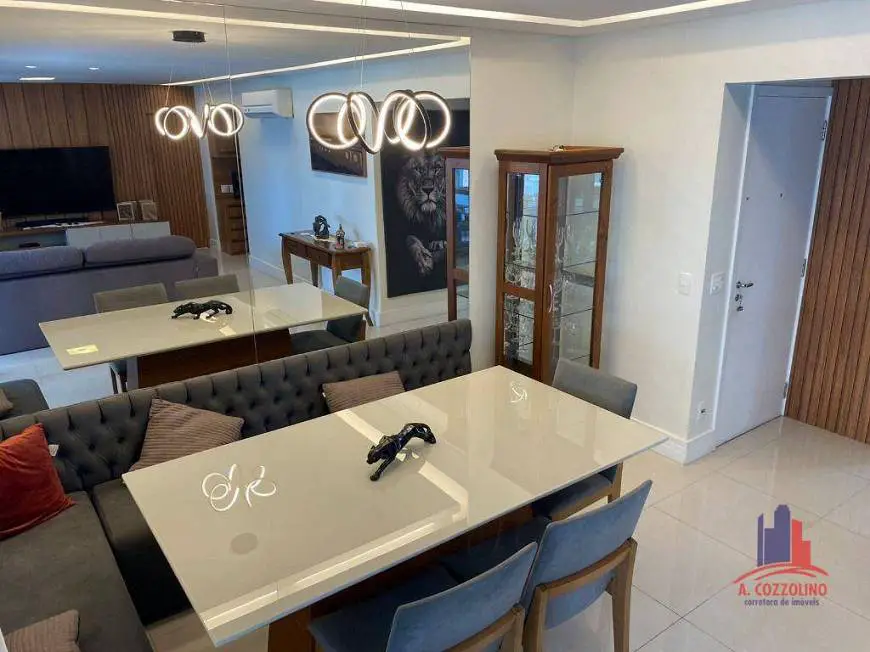 Foto 3 de Apartamento com 3 Quartos para alugar, 132m² em Ponta da Praia, Santos