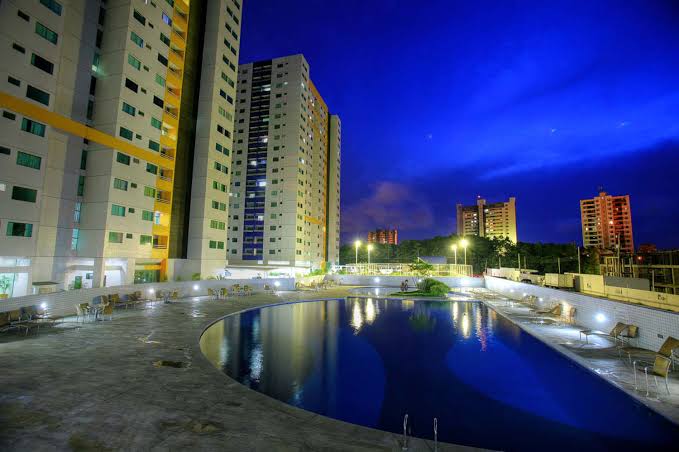 Foto 1 de Apartamento com 3 Quartos para alugar, 100m² em Ponta Negra, Manaus