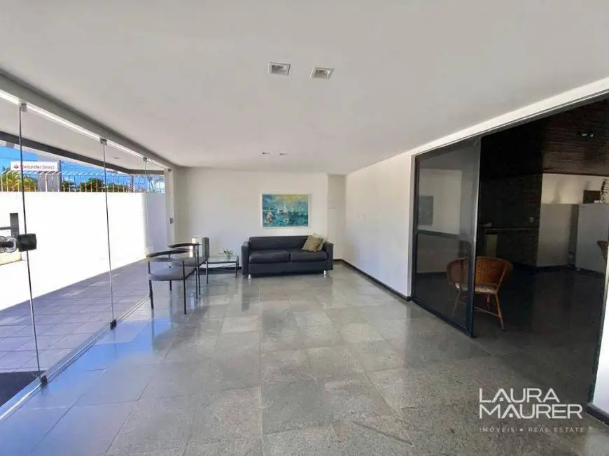 Foto 1 de Apartamento com 3 Quartos à venda, 160m² em Ponta Verde, Maceió
