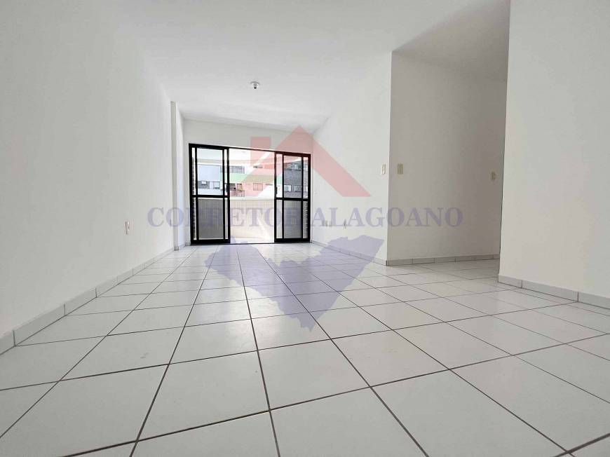 Foto 1 de Apartamento com 3 Quartos à venda, 76m² em Ponta Verde, Maceió
