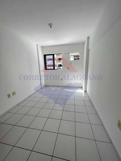 Foto 5 de Apartamento com 3 Quartos à venda, 76m² em Ponta Verde, Maceió