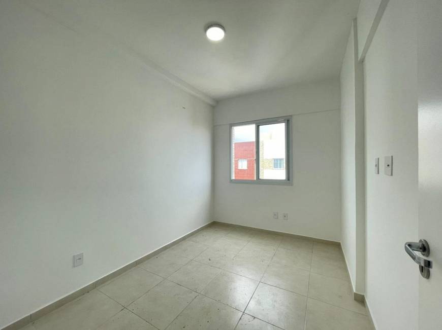 Foto 5 de Apartamento com 3 Quartos para alugar, 83m² em Ponto Novo, Aracaju