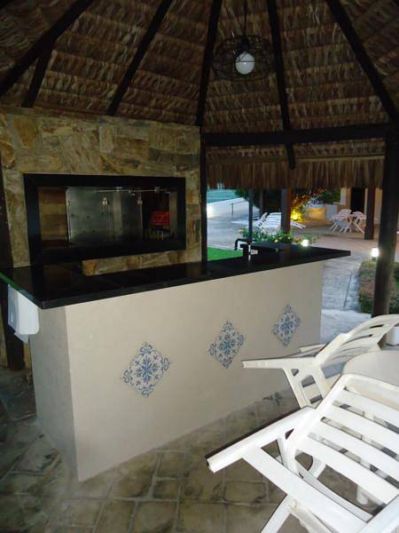 Foto 2 de Apartamento com 3 Quartos à venda, 150m² em Praia Brava, Florianópolis