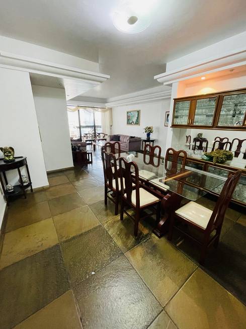 Foto 1 de Apartamento com 3 Quartos à venda, 180m² em Praia da Costa, Vila Velha
