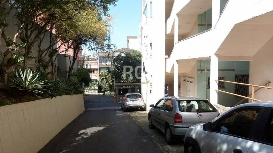 Foto 5 de Apartamento com 3 Quartos à venda, 63m² em Rio Branco, Porto Alegre