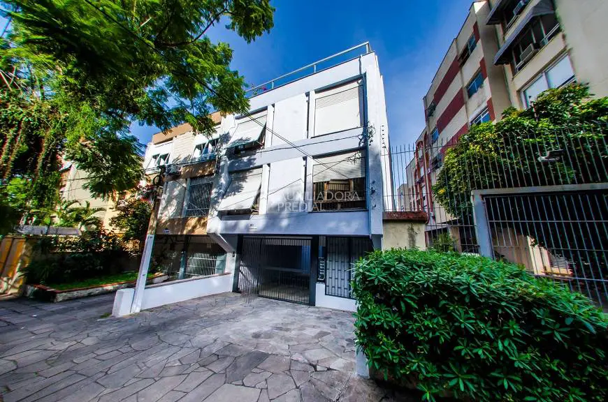 Foto 1 de Apartamento com 3 Quartos à venda, 87m² em Rio Branco, Porto Alegre