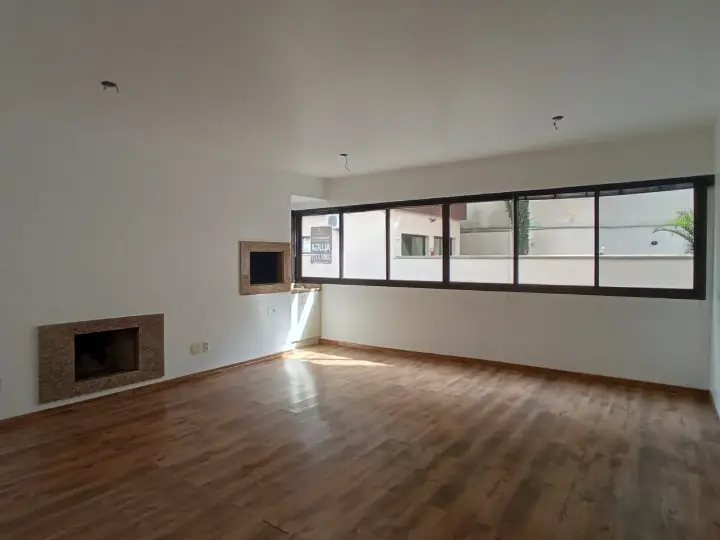Foto 1 de Apartamento com 3 Quartos para alugar, 93m² em Rio Branco, Porto Alegre
