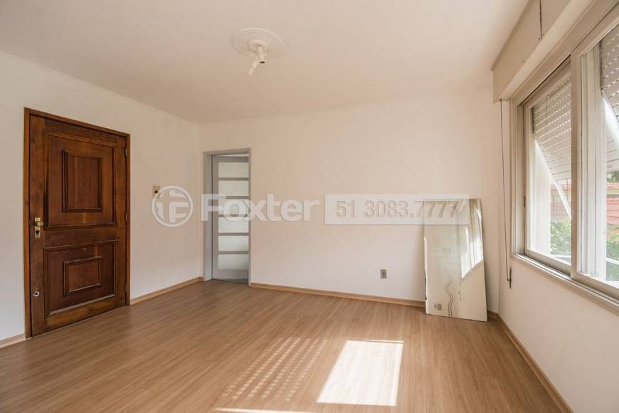 Foto 4 de Apartamento com 3 Quartos à venda, 93m² em Rio Branco, Porto Alegre