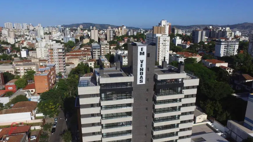 Foto 1 de Apartamento com 3 Quartos à venda, 135m² em Santa Cecília, Porto Alegre