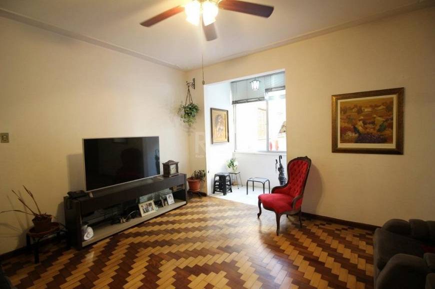 Foto 1 de Apartamento com 3 Quartos à venda, 99m² em Santa Cecília, Porto Alegre