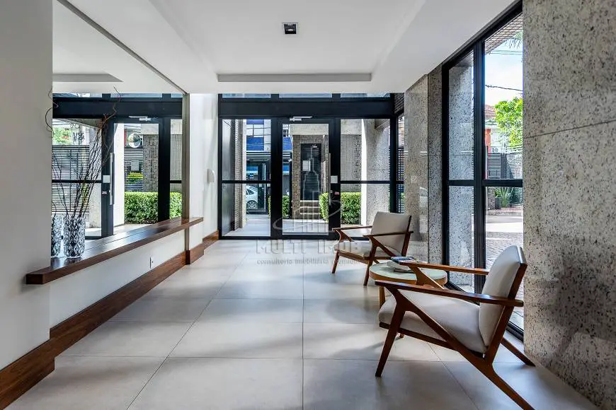 Foto 2 de Apartamento com 3 Quartos à venda, 134m² em Santa Cecília, Porto Alegre