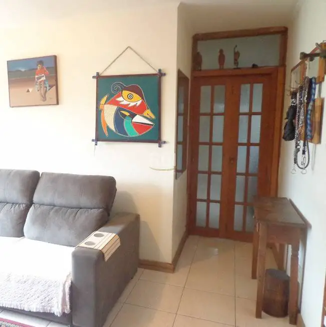 Foto 3 de Apartamento com 3 Quartos à venda, 93m² em Santa Cecília, Porto Alegre