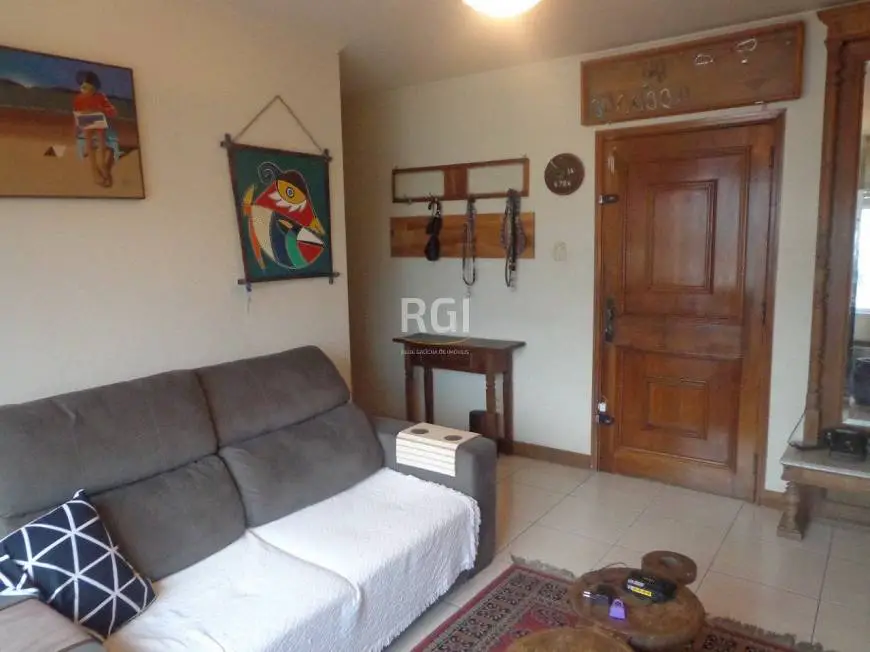 Foto 5 de Apartamento com 3 Quartos à venda, 93m² em Santa Cecília, Porto Alegre