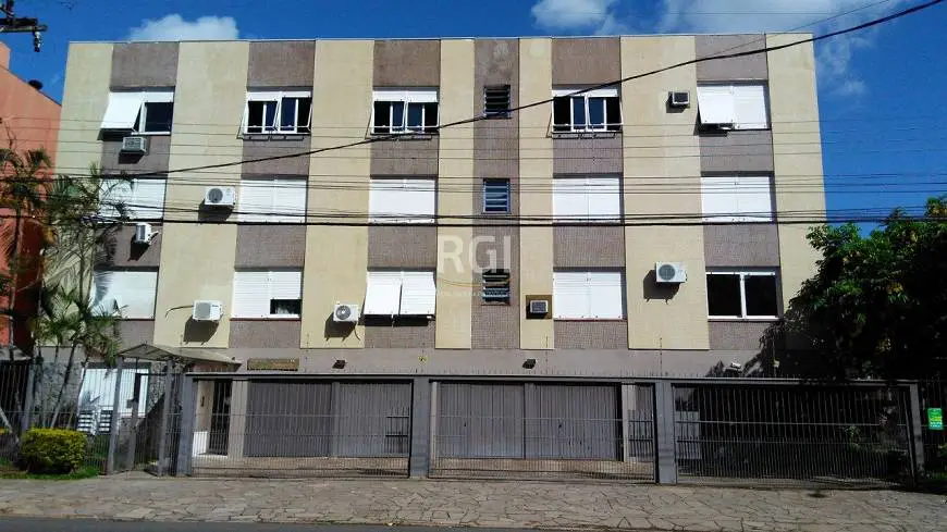 Foto 1 de Apartamento com 3 Quartos à venda, 93m² em Santa Cecília, Porto Alegre
