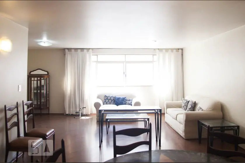 Foto 2 de Apartamento com 3 Quartos para alugar, 131m² em Santa Cecília, São Paulo