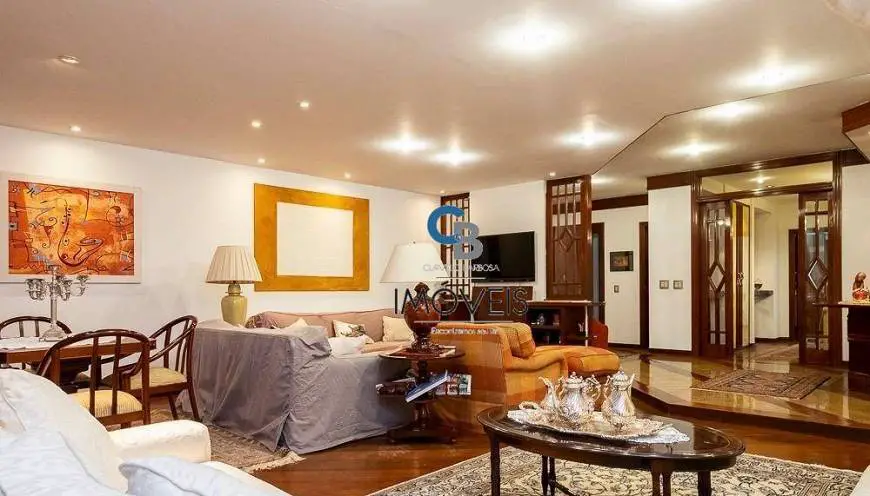 Foto 1 de Apartamento com 3 Quartos à venda, 330m² em Santa Cecília, São Paulo