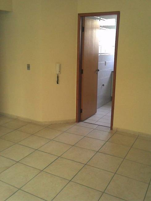 Foto 2 de Apartamento com 3 Quartos à venda, 68m² em Santa Efigênia, Belo Horizonte