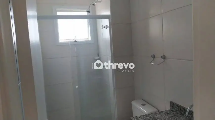 Foto 3 de Apartamento com 3 Quartos para alugar, 74m² em Santa Isabel, Teresina