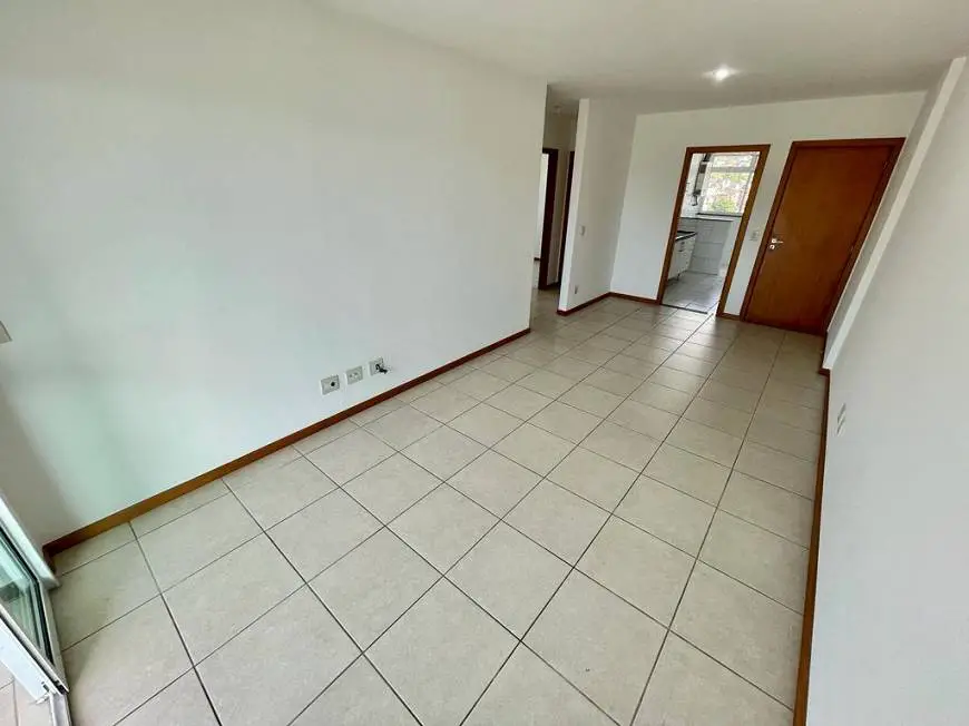Foto 2 de Apartamento com 3 Quartos à venda, 90m² em Santa Lúcia, Vitória