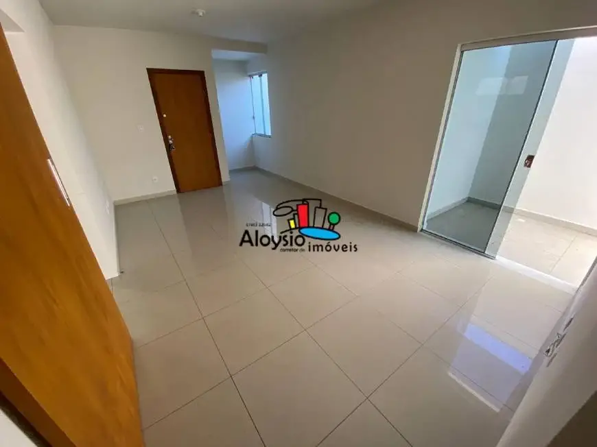 Foto 1 de Apartamento com 3 Quartos para alugar, 100m² em Santa Luzia, Sete Lagoas