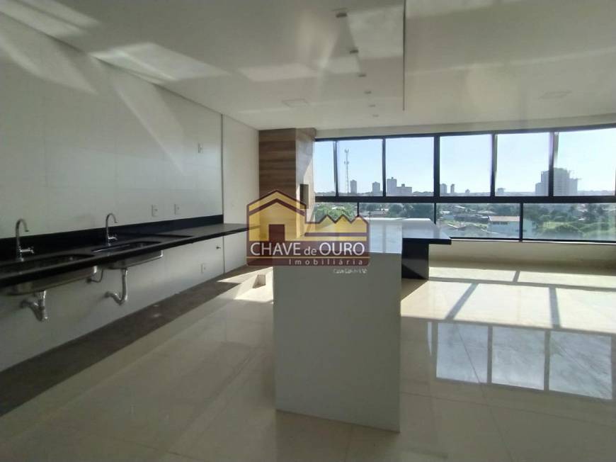 Foto 5 de Apartamento com 3 Quartos à venda, 160m² em Santa Maria, Uberaba