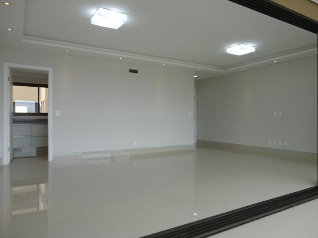 Foto 5 de Apartamento com 3 Quartos à venda, 208m² em Santa Maria, Uberaba