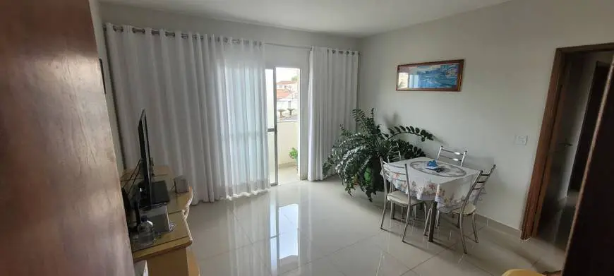 Foto 1 de Apartamento com 3 Quartos à venda, 77m² em Santa Mônica, Uberlândia