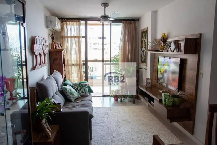 Foto 2 de Apartamento com 3 Quartos à venda, 94m² em Santa Rosa, Niterói