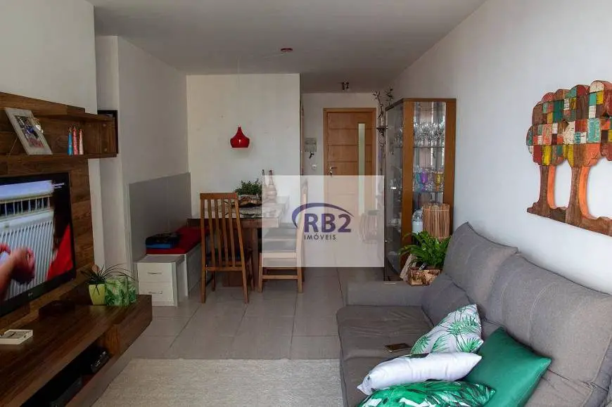 Foto 5 de Apartamento com 3 Quartos à venda, 94m² em Santa Rosa, Niterói