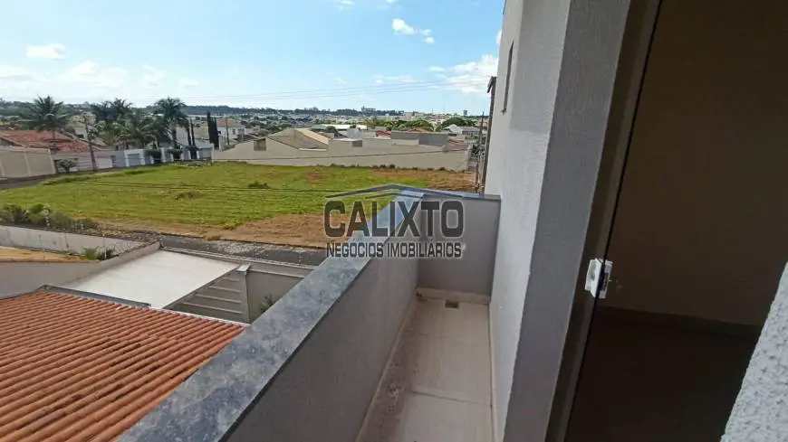 Foto 3 de Apartamento com 3 Quartos à venda, 60m² em Santa Rosa, Uberlândia