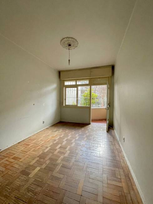 Foto 2 de Apartamento com 3 Quartos à venda, 105m² em Santana, Porto Alegre
