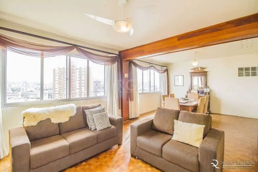 Foto 3 de Apartamento com 3 Quartos à venda, 136m² em Santana, Porto Alegre