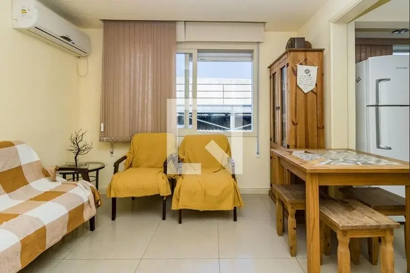 Foto 1 de Apartamento com 3 Quartos para alugar, 115m² em Santana, Porto Alegre