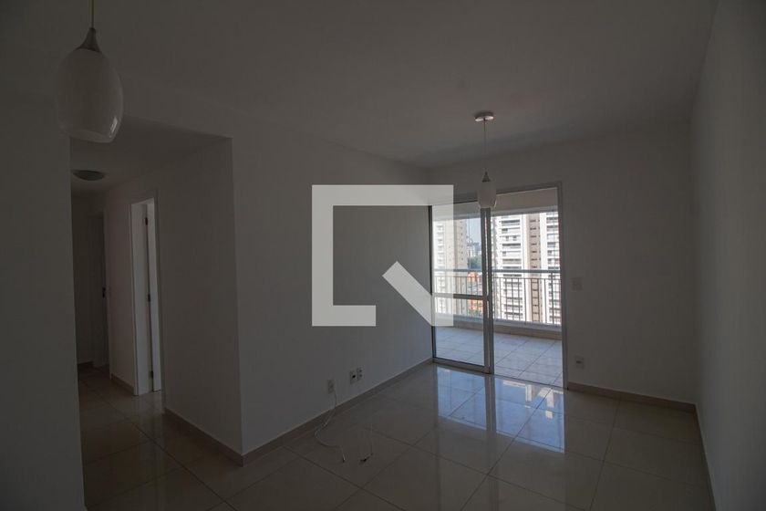 Foto 1 de Apartamento com 3 Quartos para alugar, 80m² em Santo Amaro, São Paulo