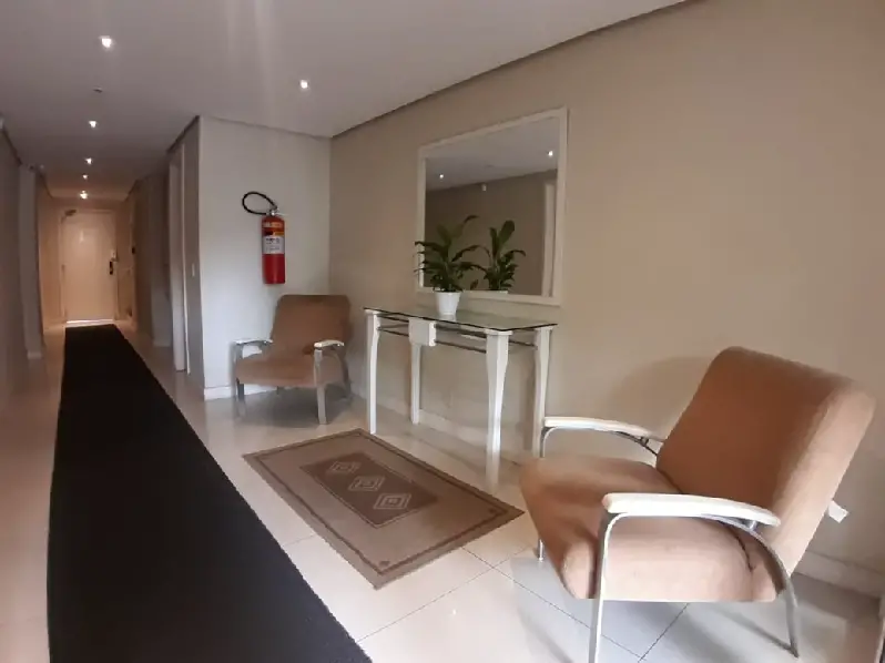 Foto 5 de Apartamento com 3 Quartos para alugar, 80m² em Santo Antônio, Porto Alegre