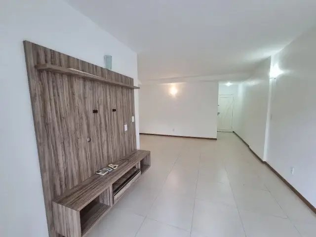 Foto 3 de Apartamento com 3 Quartos para alugar, 90m² em São Francisco, Manaus