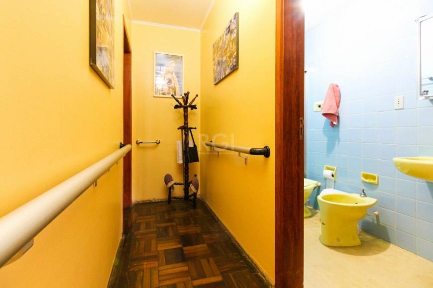 Foto 5 de Apartamento com 3 Quartos à venda, 72m² em São Geraldo, Porto Alegre