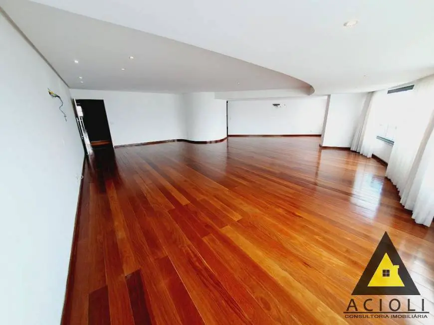 Foto 4 de Apartamento com 3 Quartos para alugar, 247m² em São José, Recife