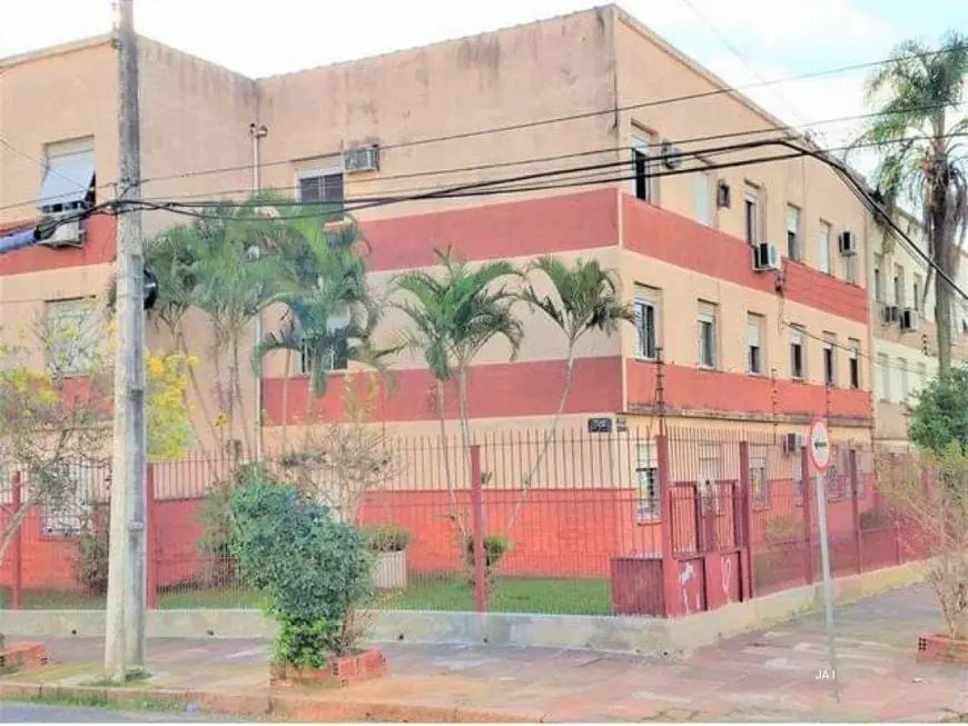Foto 1 de Apartamento com 3 Quartos à venda, 59m² em São Sebastião, Porto Alegre