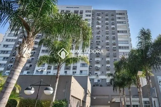Foto 1 de Apartamento com 3 Quartos para alugar, 76m² em São Sebastião, Porto Alegre